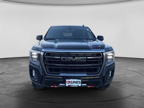 Used 2022 GMC Yukon AT4 AWD/4WD image 4
