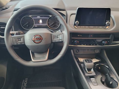 New 2026 Nissan Rogue SV AWD/4WD image 6