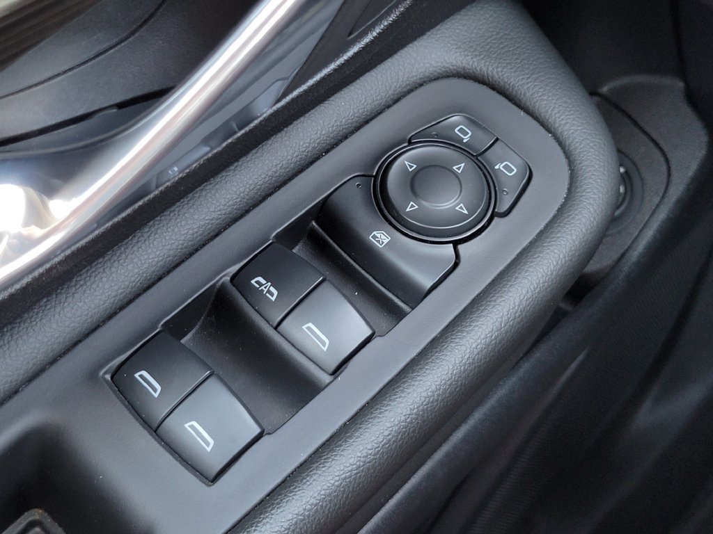 Used 2024 GMC Terrain SLT AWD/4WD image 26