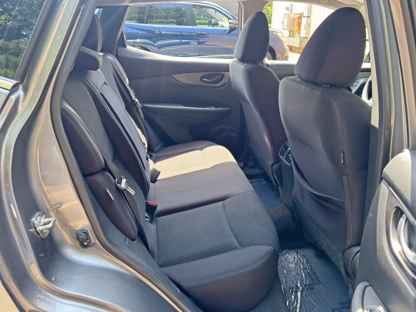 Used 2020 Nissan Rogue Sport S w/ Appearance Package FWD image 32