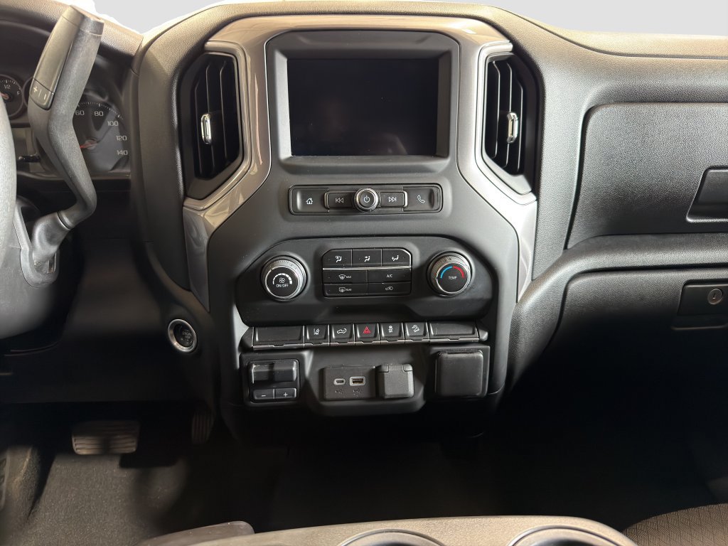 Used 2024 Chevrolet Silverado 2500 Custom w/ Custom Convenience Package AWD/4WD image 11
