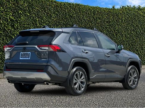 Used 2025 Toyota RAV4 Limited w/ Advanced Technology Package AWD/4WD image 4