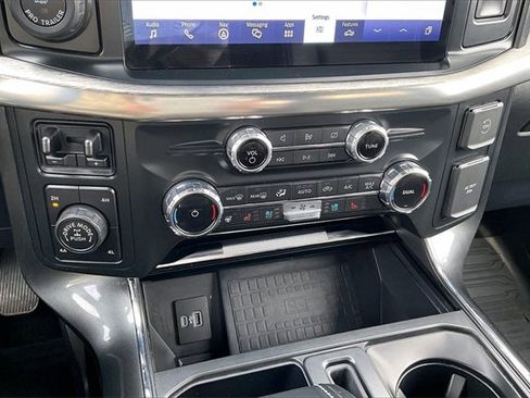 Used 2022 Ford F150 Lariat w/ Equipment Group 502A High image 30