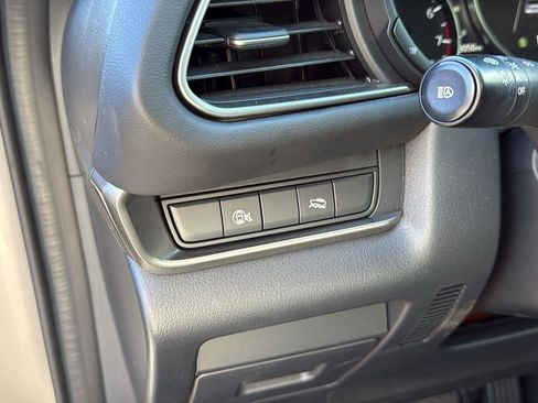 Used 2024 MAZDA CX-30 AWD 2.5 S w/ Select Sport Pkg image 8