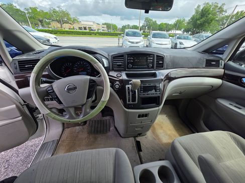Used 2012 Nissan Quest SV w/ Protection Pkg FWD image 10
