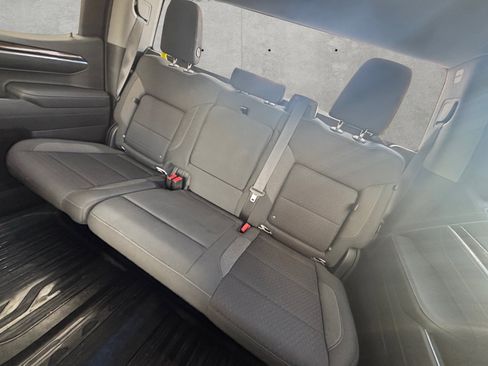 Used 2022 GMC Sierra 1500 Elevation image 24