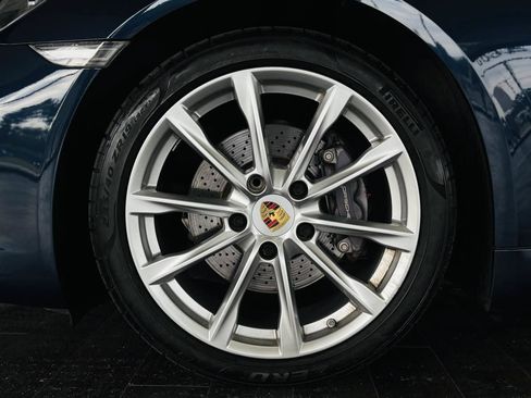 Used 2019 Porsche 718 Boxster RWD image 25