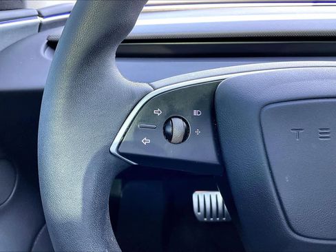 Used 2024 Tesla Model 3 Performance image 23