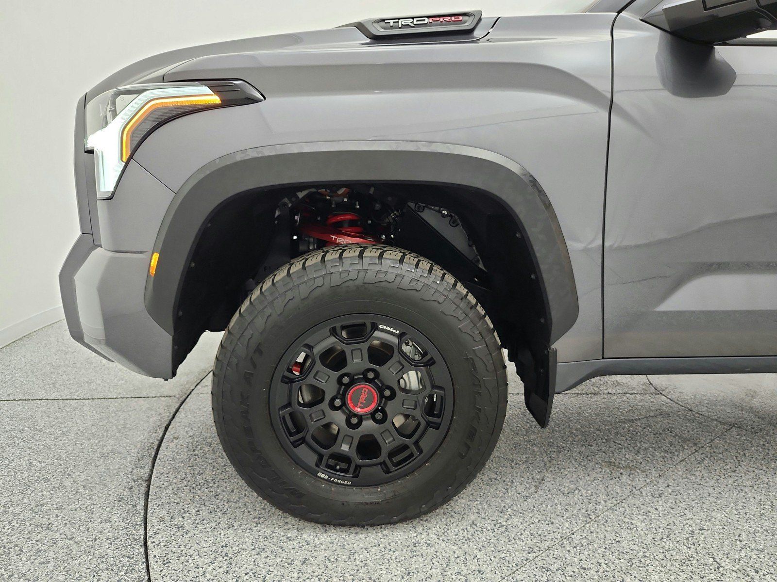 Used 2025 Toyota Tundra TRD Pro w/ Tow Tech Package AWD/4WD image 18