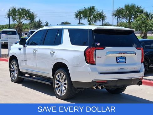 Used 2023 GMC Yukon Denali RWD image 4