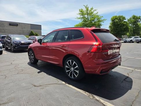 Used 2023 Volvo XC60 B6 Ultimate w/ Protection Package Premier AWD/4WD image 3