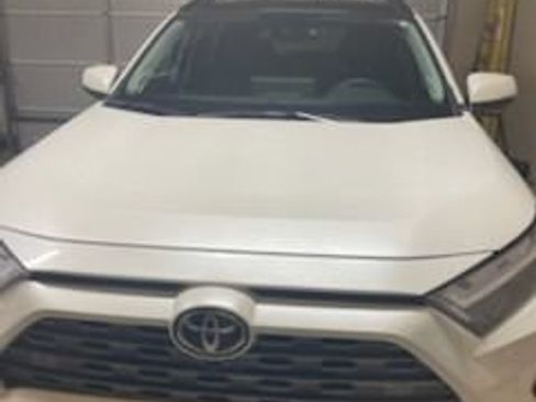 Used 2025 Toyota RAV4 Limited w/ Advanced Technology Package AWD/4WD image 8
