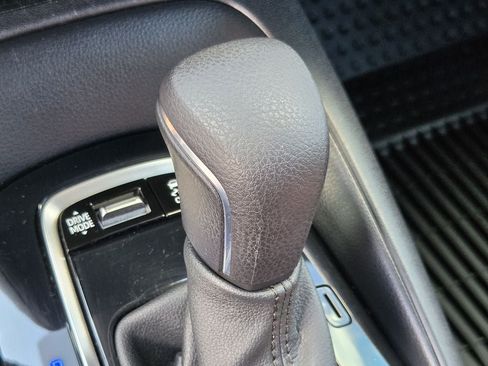 Used 2023 Toyota Corolla SE FWD image 21