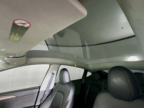 Used 2023 Tesla Model Y Long Range image 24