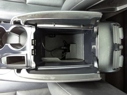 Used 2014 Mercedes-Benz GLK 350 4MATIC image 29