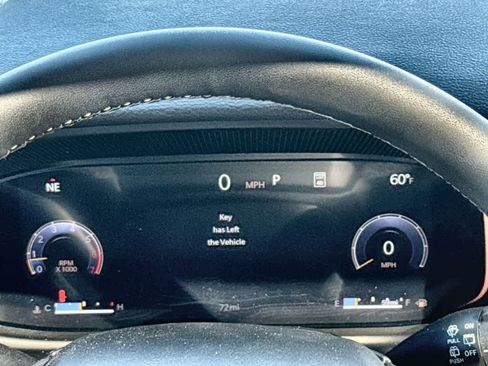 New 2026 Jeep Grand Wagoneer 2WD w/ Premium Group I image 19