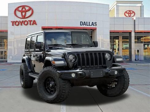 Used 2021 Jeep Wrangler Unlimited Sahara image 1