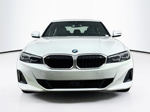 Used 2026 BMW 330i Sedan RWD image 2