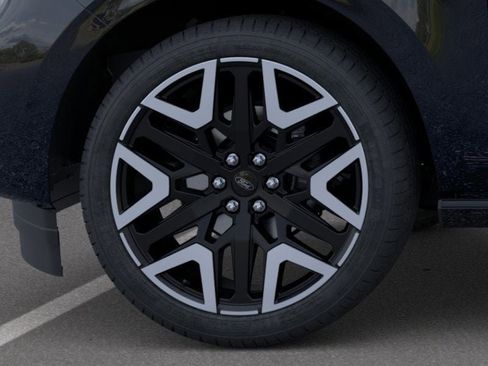New 2025 Ford Expedition Max Platinum w/ Platinum Ultimate Package AWD/4WD image 19