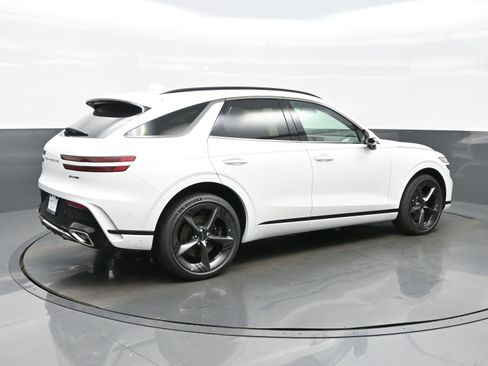 New 2026 Genesis GV70 3.5T Sport Prestige image 6