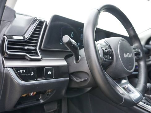 Used 2023 Kia Sportage EX FWD image 12
