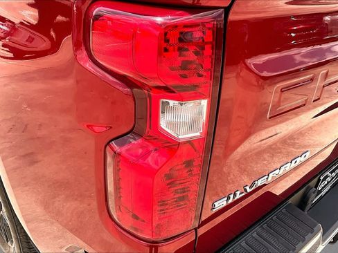 Used 2021 Chevrolet Silverado 1500 LT w/ Texas Edition Plus RWD image 29