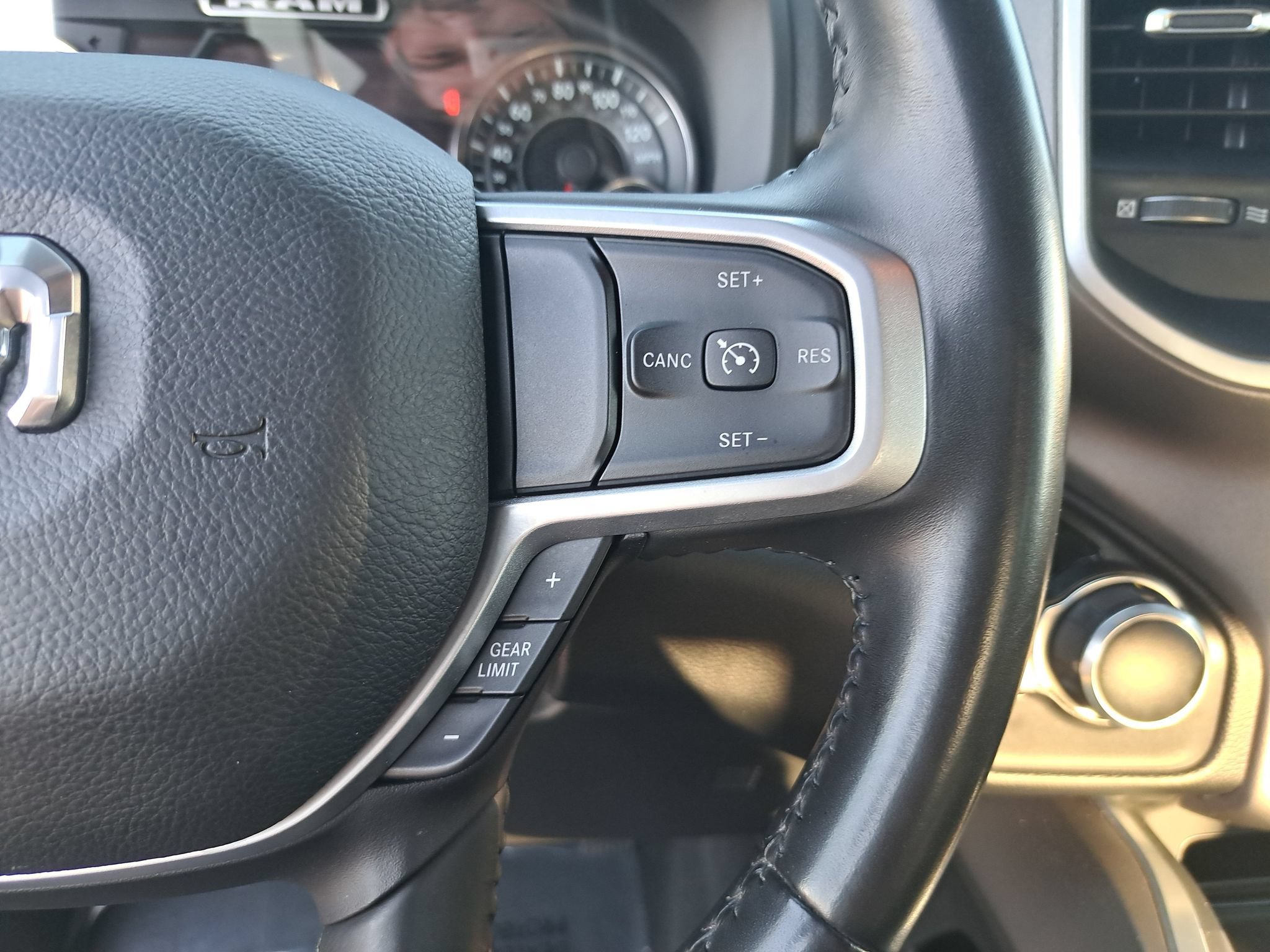 Certified 2022 RAM 1500 Big Horn AWD/4WD image 17