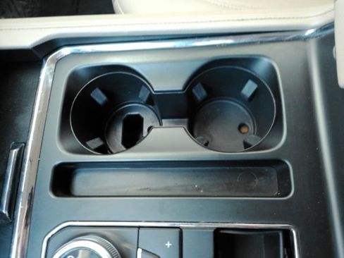 Used 2024 Ford Expedition Max XLT image 47