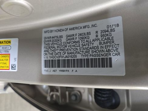 Used 2018 Honda Accord Touring image 33