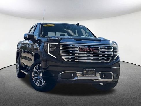 Used 2022 GMC Sierra 1500 Denali image 2