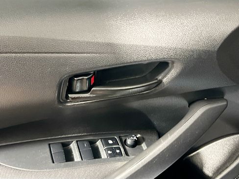 Used 2023 Toyota Corolla LE FWD image 16