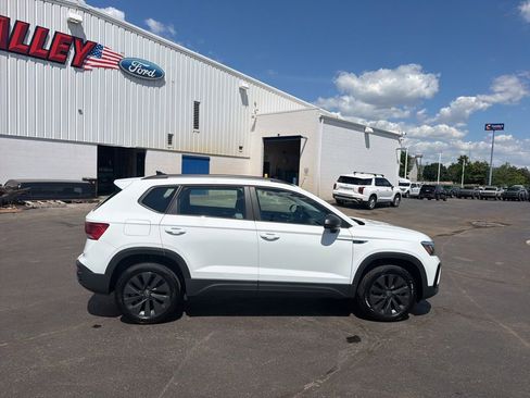 Used 2023 Volkswagen Taos S w/ Driver Assistance Package FWD image 8