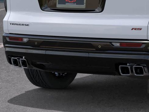 New 2026 Chevrolet Traverse RS image 14