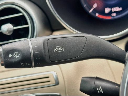 Used 2021 Mercedes-Benz C 300 Sedan image 12