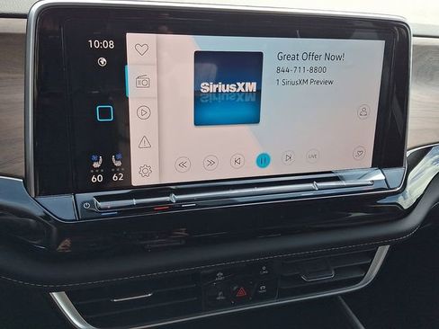 New 2026 Volkswagen Atlas SE image 8