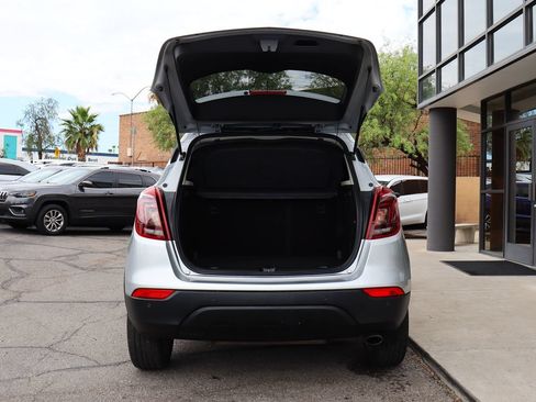 Used 2021 Buick Encore Preferred w/ Safety Package II FWD image 22
