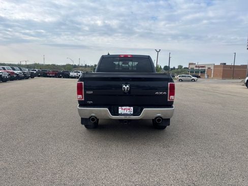 Used 2017 RAM 1500 Laramie w/ Convenience Group AWD/4WD image 4