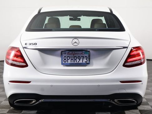 Used 2020 Mercedes-Benz E 350 Sedan image 5