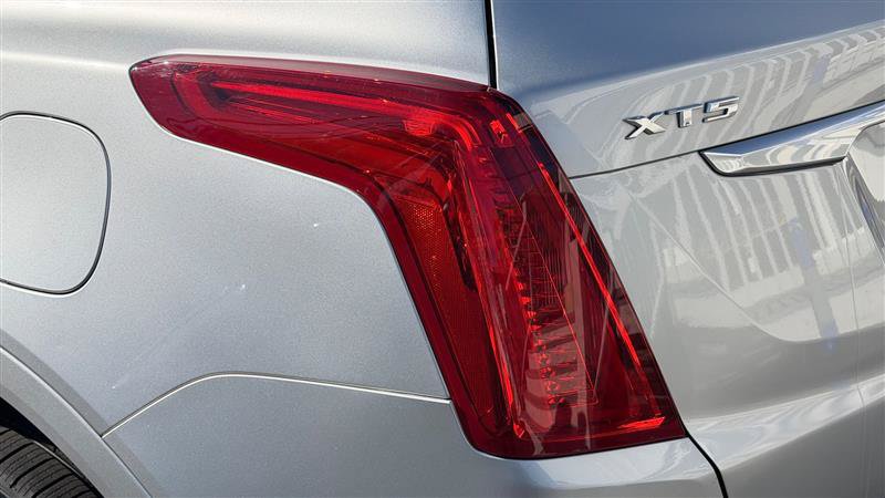Used 2019 Cadillac XT5 FWD image 13
