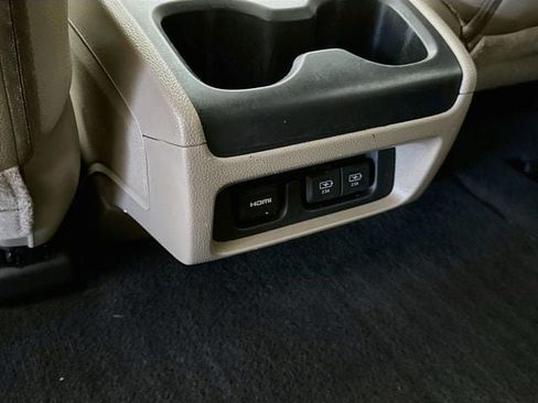 Used 2019 Honda Odyssey Elite image 29