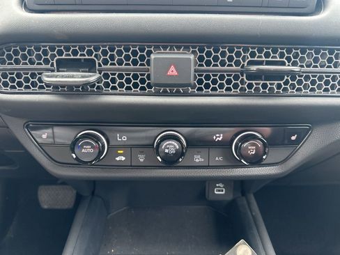 Used 2025 Honda HR-V Sport image 25