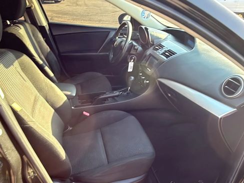 Used 2012 MAZDA MAZDA3 i Sport image 20
