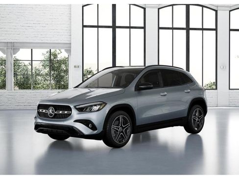 New 2026 Mercedes-Benz GLA 250 4MATIC image 39