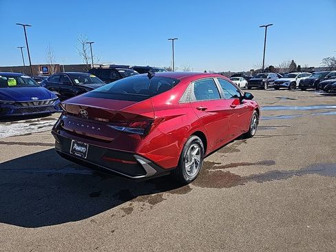 New 2026 Hyundai Elantra SE image 5