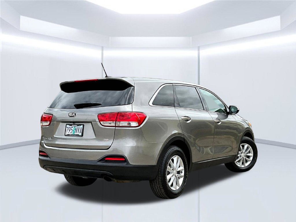 Used 2018 Kia Sorento L FWD image 14