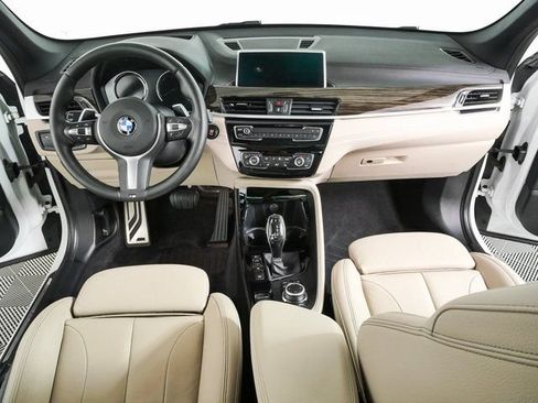 Used 2022 BMW X1 xDrive28i w/ M Sport Package AWD/4WD image 18