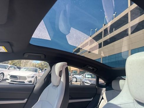 Used 2023 Porsche Taycan 4S image 12