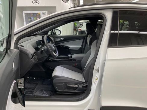 Used 2023 Volkswagen ID.4 Pro RWD image 7
