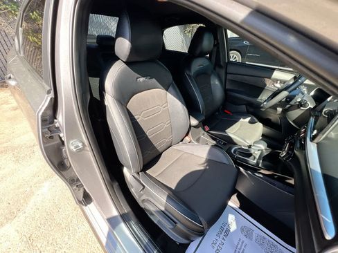 Certified 2024 Kia Forte GT-Line FWD image 28