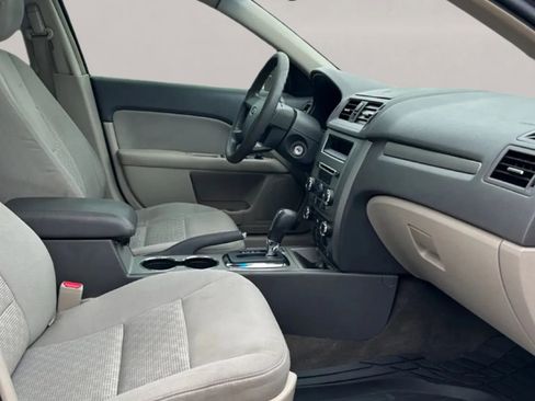 Used 2011 Ford Fusion SE w/ 202A Rapid Spec Order Code image 12